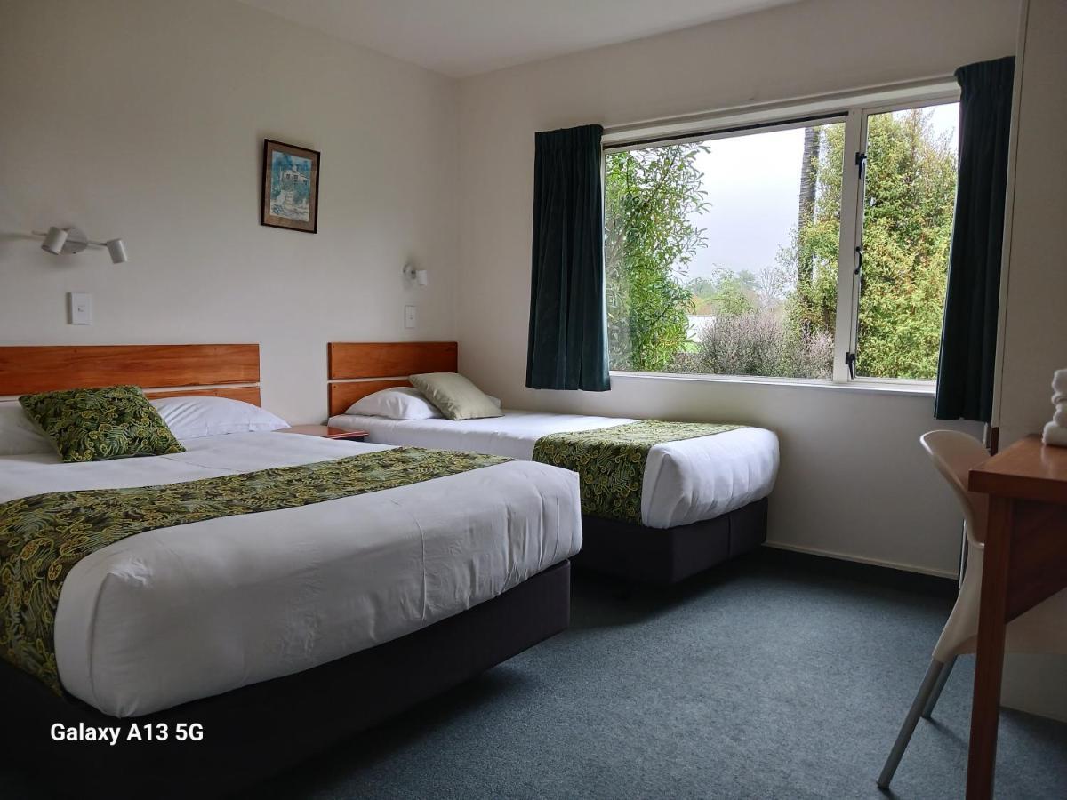 Anatoki Lodge Motel Такака Экстерьер фото