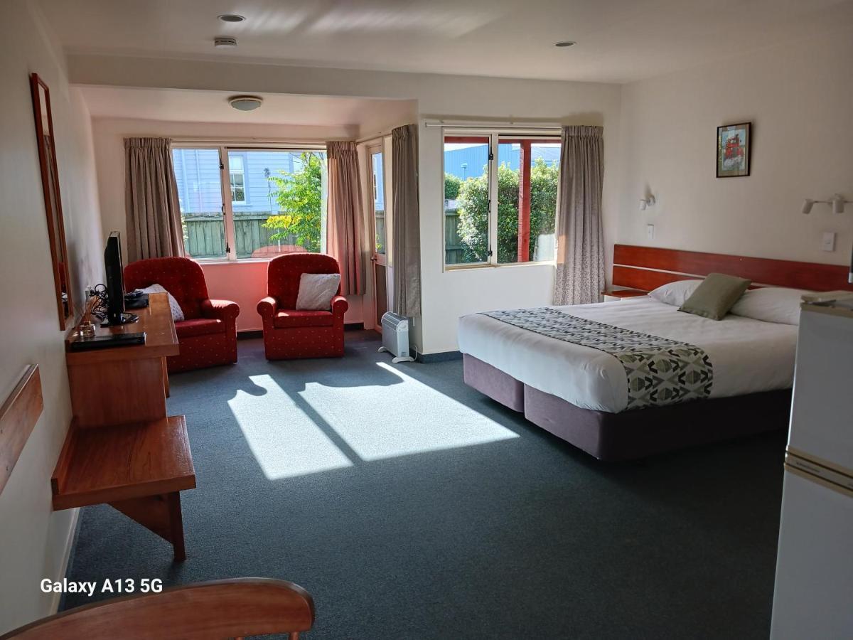 Anatoki Lodge Motel Такака Экстерьер фото