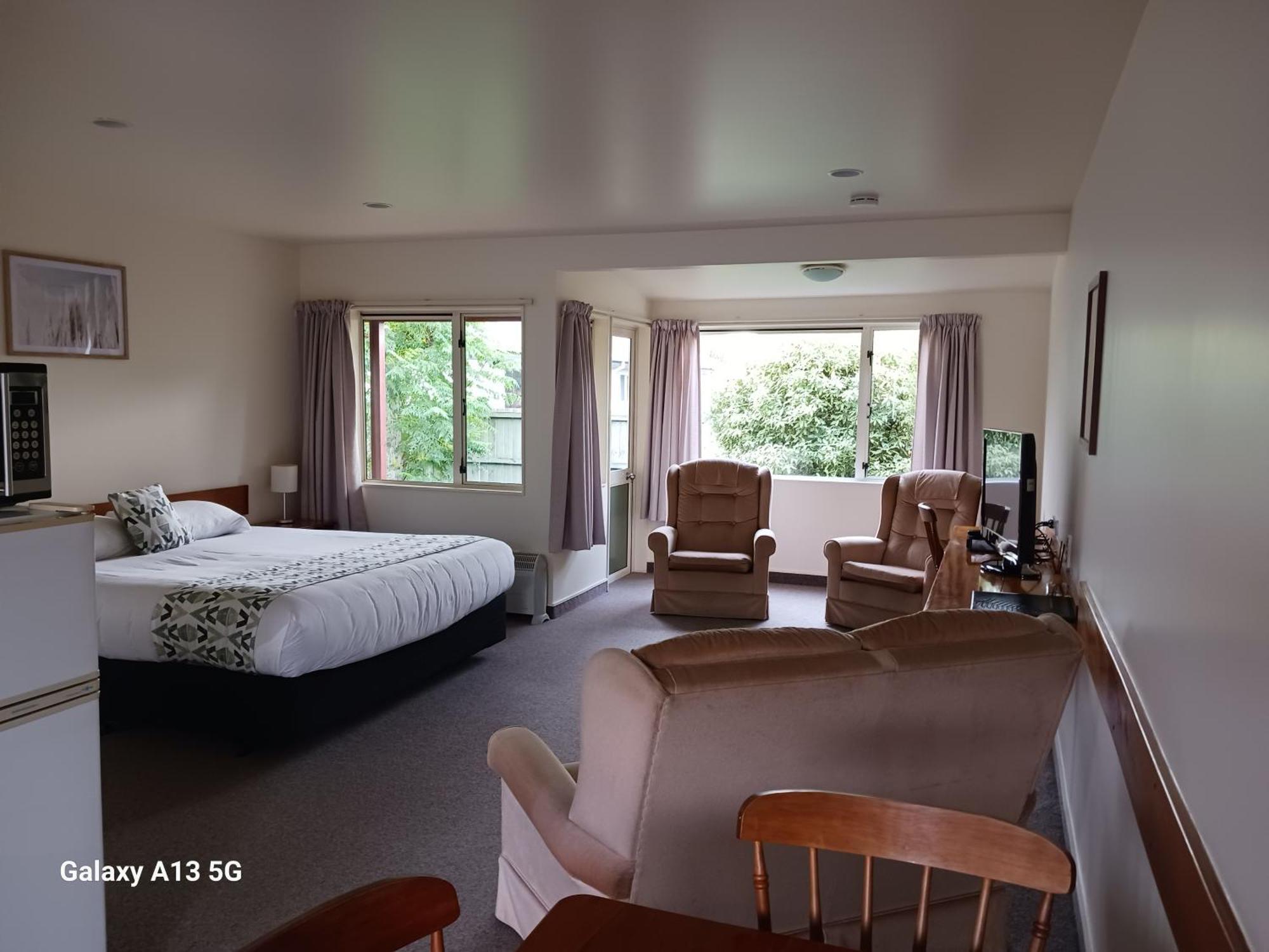 Anatoki Lodge Motel Такака Экстерьер фото